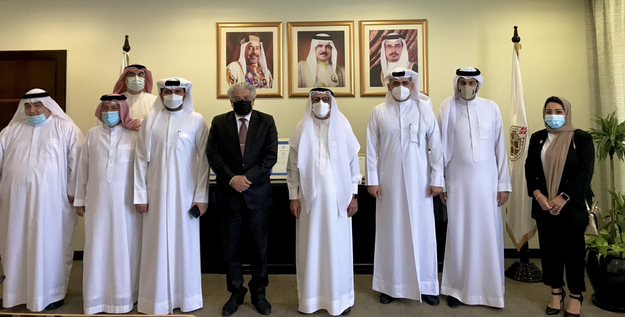 جامعة البحرين وجمعية الصحفيين تبحثان التدريب المشترك للكوادر الإعلامية جامعة البحرين وجمعية الصحفيين تبحثان التدريب المشترك للكوادر الإعلامية