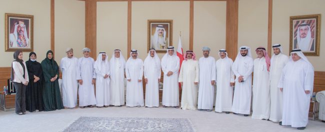 وزير الإعلام يستقبل رؤساء وأعضاء الجمعيات الصحفية الخليجية