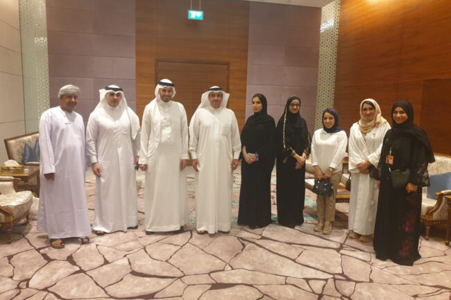 سفير البحرين في عمان يستقبل وفد “الصحفيين البحرينية” سفير البحرين في عمان يستقبل وفد "الصحفيين البحرينية"