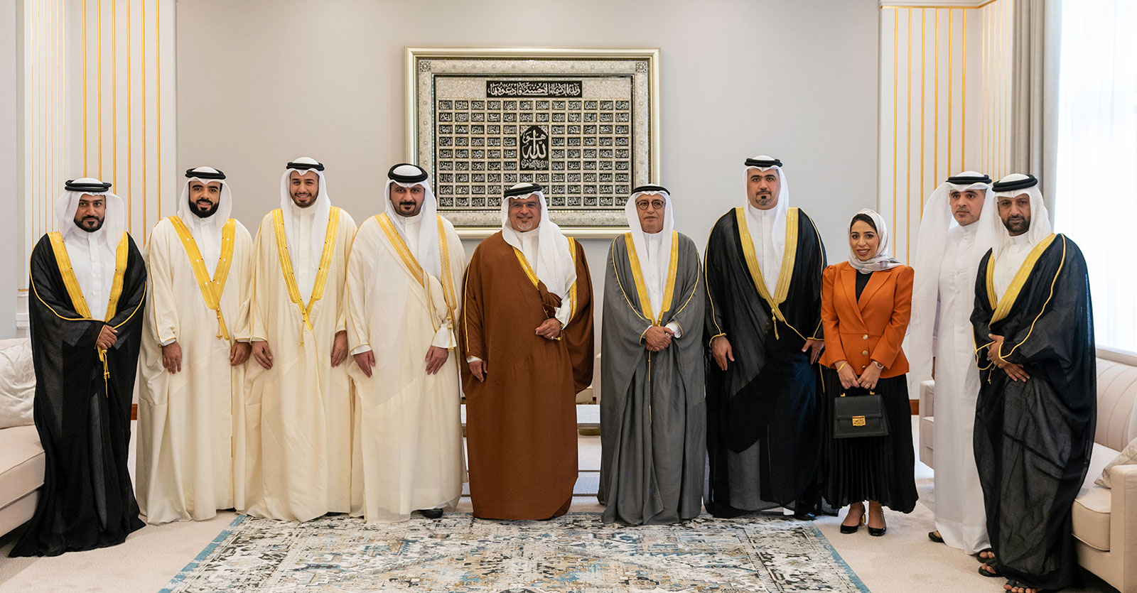 سمو ولي العهد رئيس مجلس الوزراء يلتقي برئيس وأعضاء مجلس الإدارة4fc14444 سمو ولي العهد رئيس مجلس الوزراء يلتقي برئيس وأعضاء مجلس الإدارة4fc14444