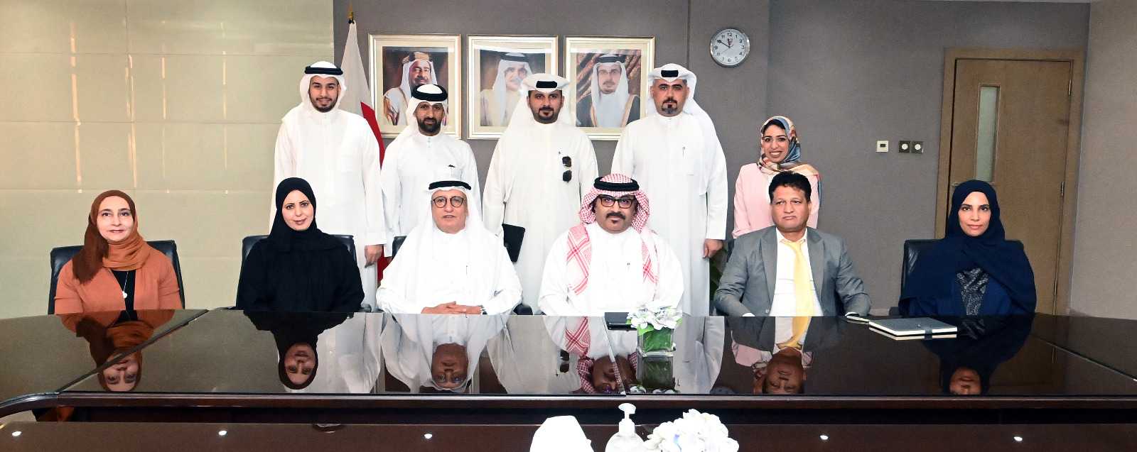 التنسيق لإبرام مذكرة تفاهم بين “التربية” و”الصحفيين” لتدريب الطلبة على المهارات الإعلامية التنسيق لإبرام مذكرة تفاهم بين "التربية" و"الصحفيين" لتدريب الطلبة على المهارات الإعلامية