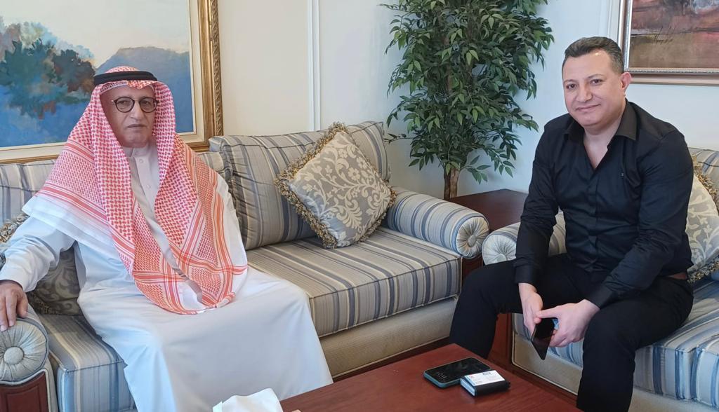 رئيس جمعية الصحفيين يستقبل رئيس المنظمة الدولية للصحافة والإعلام الهولندي