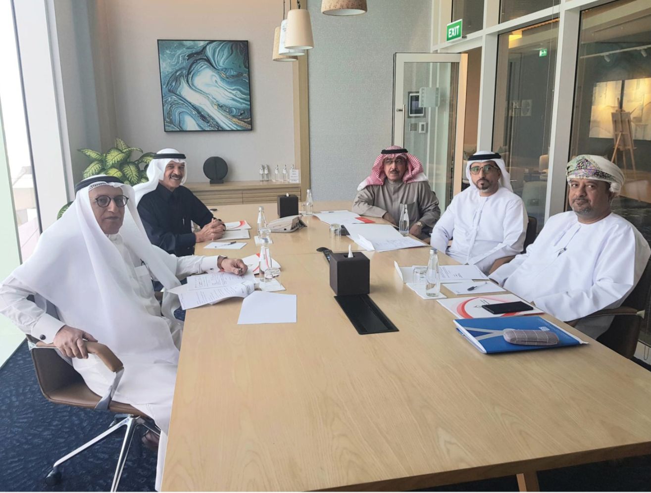 اجتماع رؤساء الجمعيات الصحفية الخليجية في مملكة البحرين اجتماع رؤساء الجمعيات الصحفية الخليجية في مملكة البحرين