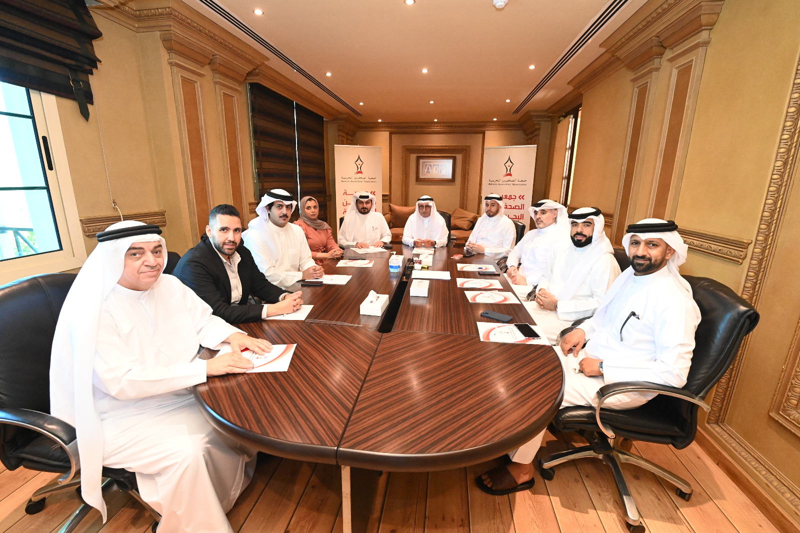 مجلس إدارة “الصحفيين” يعقد اجتماعه الأول ويوزع المناصب الإدارية مجلس إدارة "الصحفيين" يعقد اجتماعه الأول ويوزع المناصب الإدارية