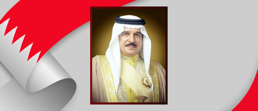 جلالة الملك المعظم يهنئ رئيس وأعضاء مجلس ادارة جمعية الصحفيين البحرينية جلالة الملك المعظم يهنئ رئيس وأعضاء مجلس ادارة جمعية الصحفيين البحرينية